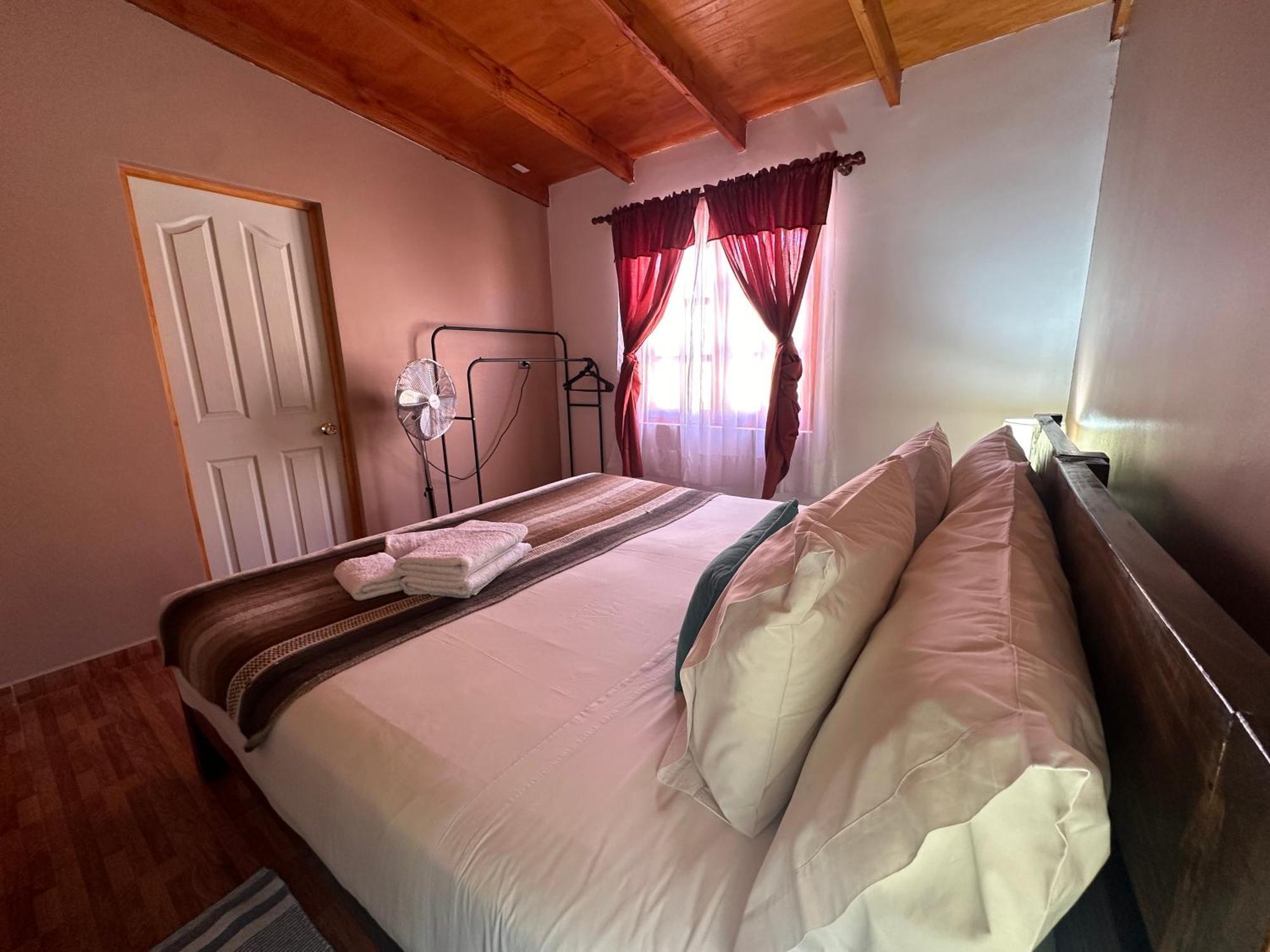 Hostal Qachi Chentura San Pedro de Atacama Exterior photo